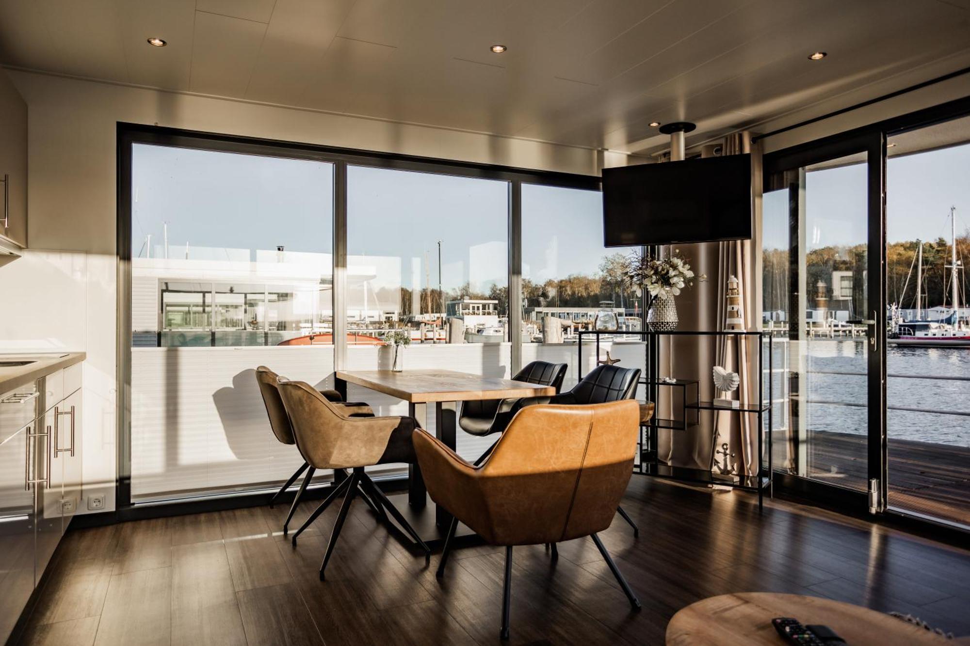 Floatinghouses Peenemuende Екстер'єр фото