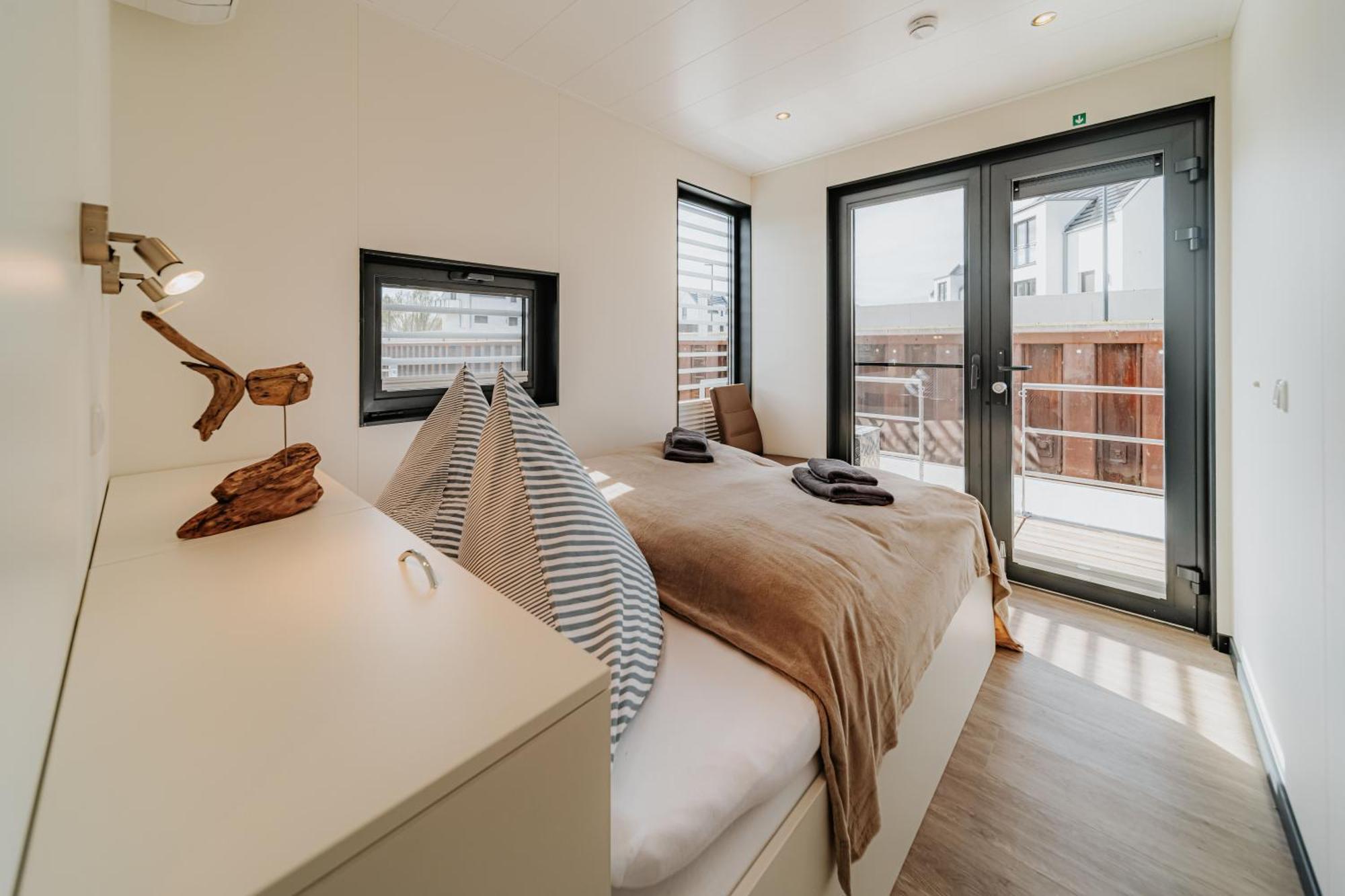 Floatinghouses Peenemuende Екстер'єр фото