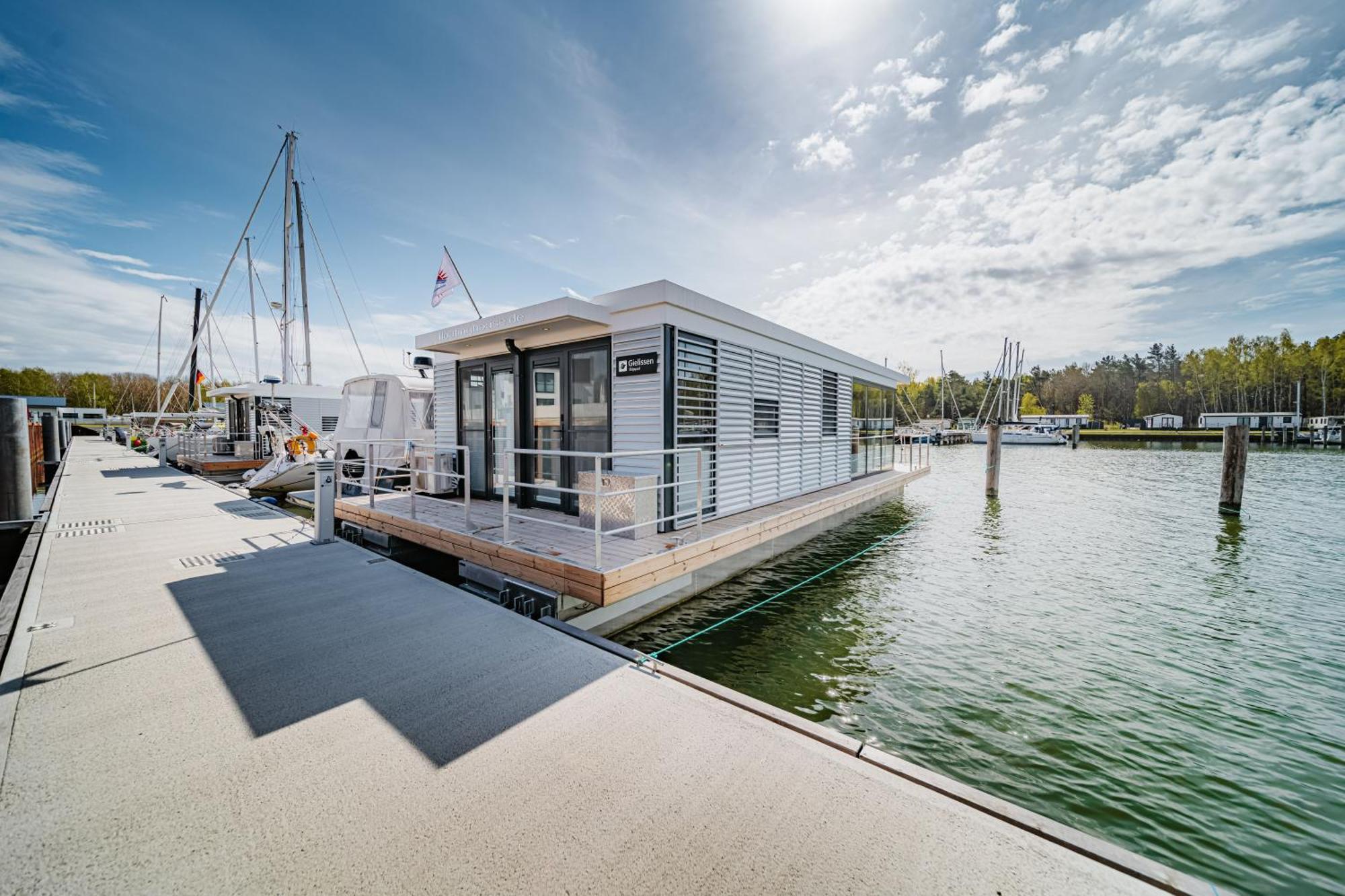 Floatinghouses Peenemuende Екстер'єр фото